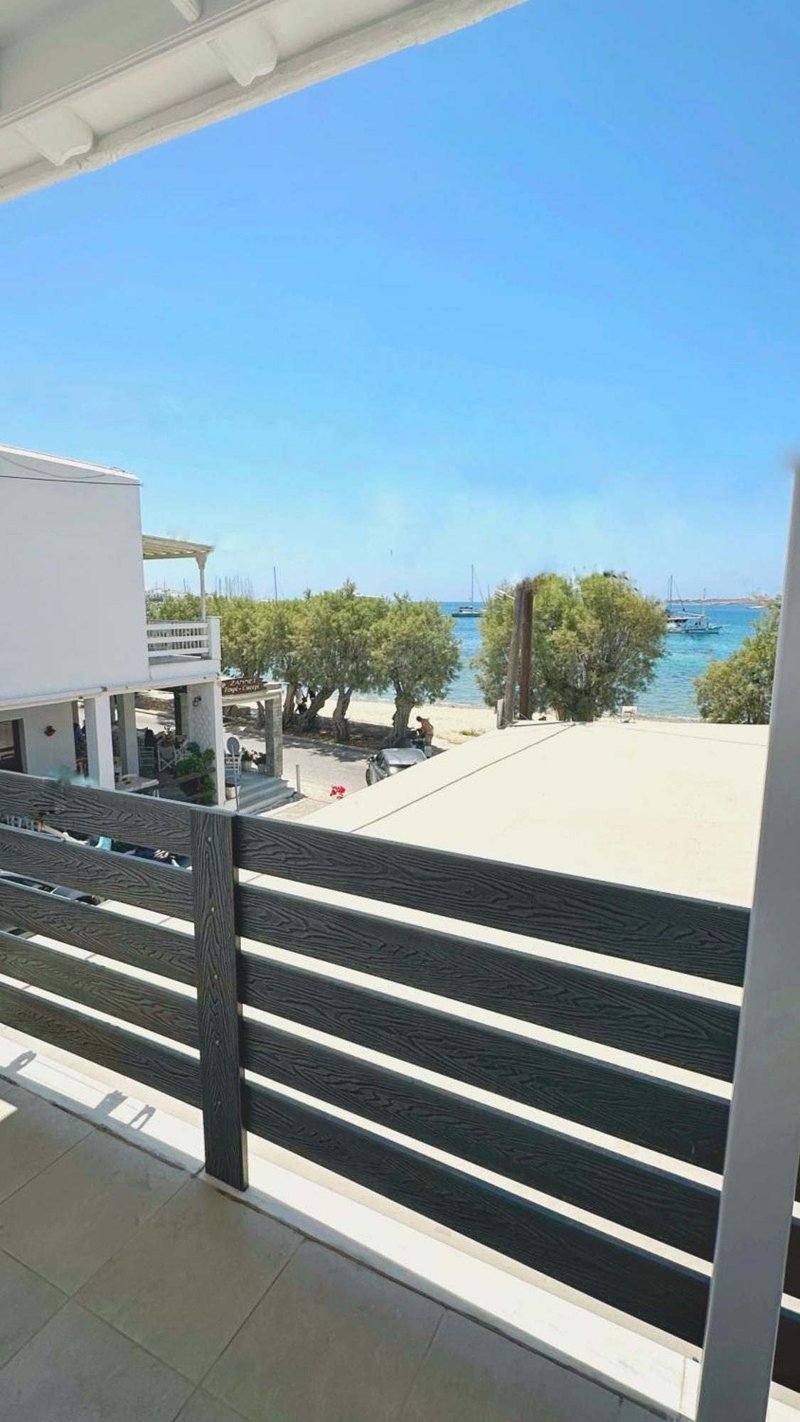 Kirki Rooms By The Sea Parikia  Exterior photo