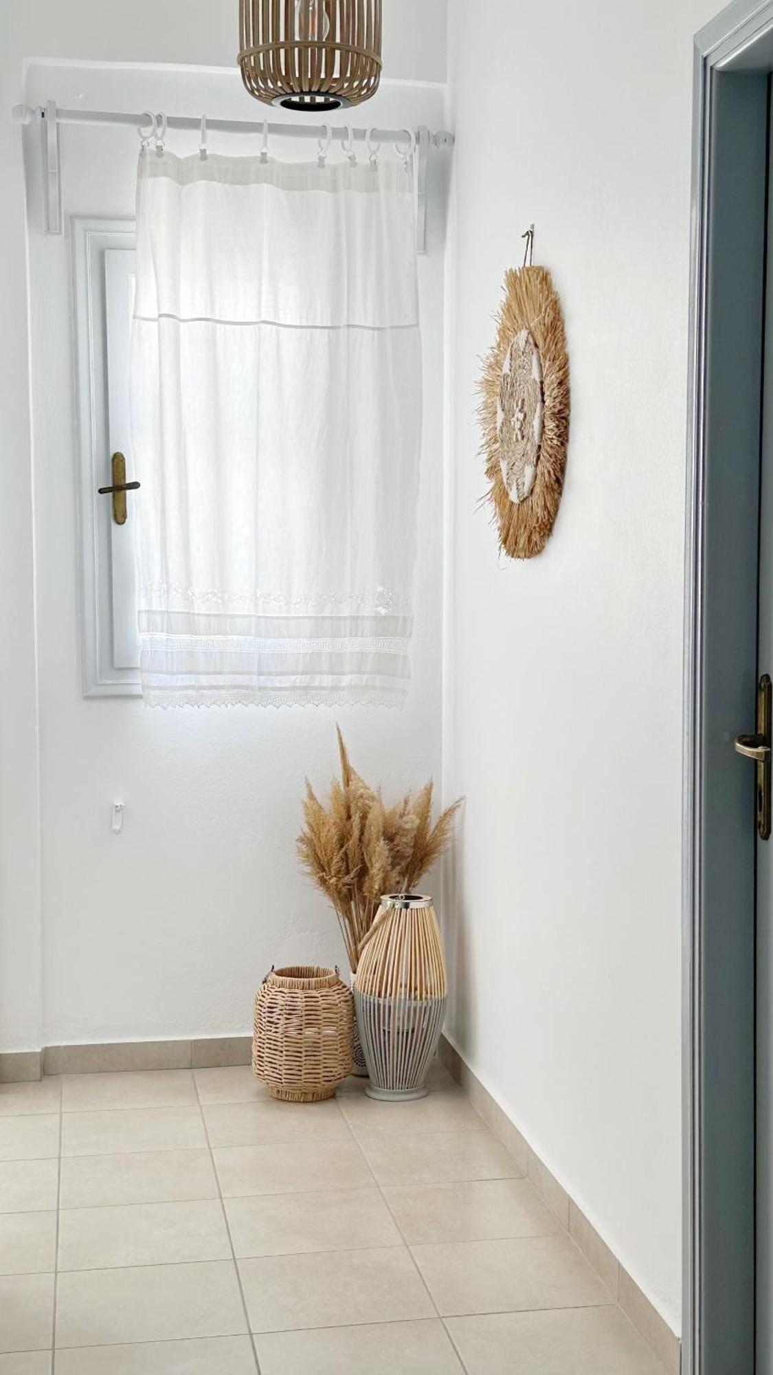 Kirki Rooms By The Sea Parikia  Exterior photo