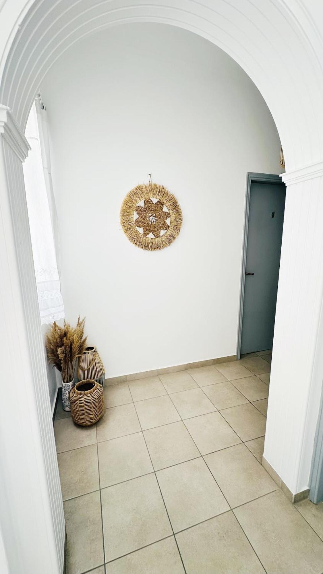 Kirki Rooms By The Sea Parikia  Exterior photo